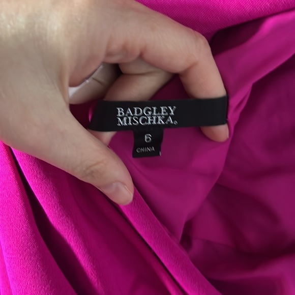 One shoulder formal gown - Picture 7 of 8